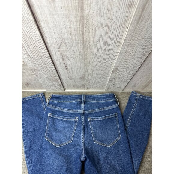 Old Navy Rockstar Extra High-Rise Super Skinny Distressed Jeans Sz 2 Blue Denim - Picture 3 of 9